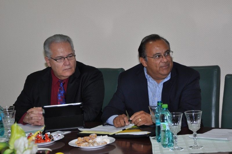 Delegație a Consiliului Stomatologilor din California la USMF ”Nicolae Testemițanu” Delegație a Consiliului Stomatologilor din California la USMF ”Nicolae Testemițanu”